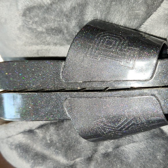 PINK Victoria’s Secret Logo Glitter Slides - Picture 8 of 9